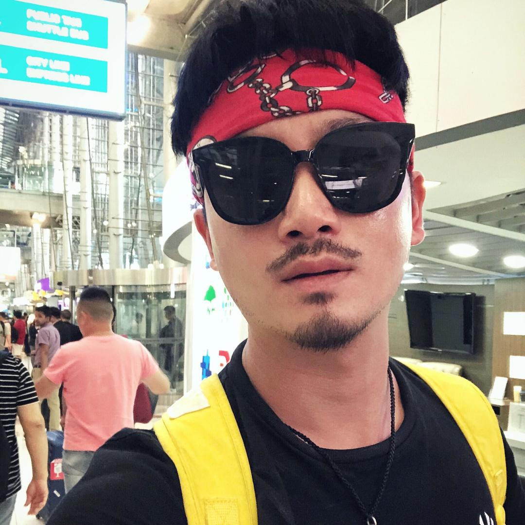 西双小胡子👳🏽