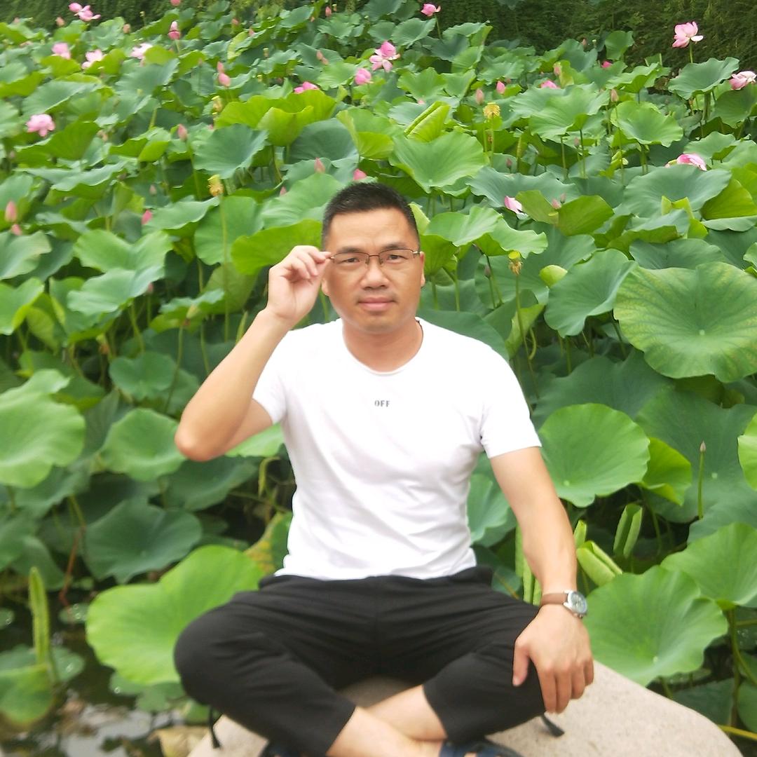 隔溪小桥