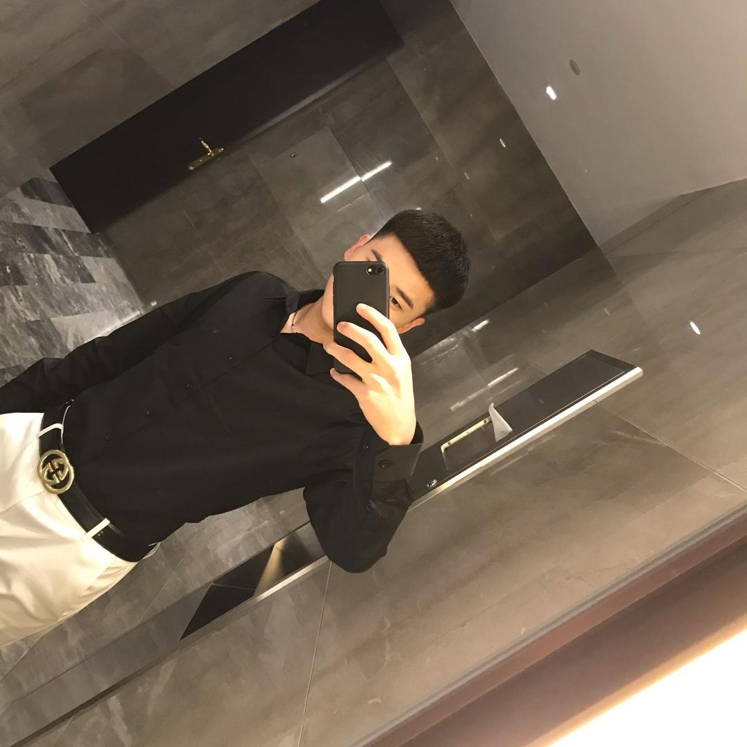 一豪杨飞宇大徒弟（爱唱歌）