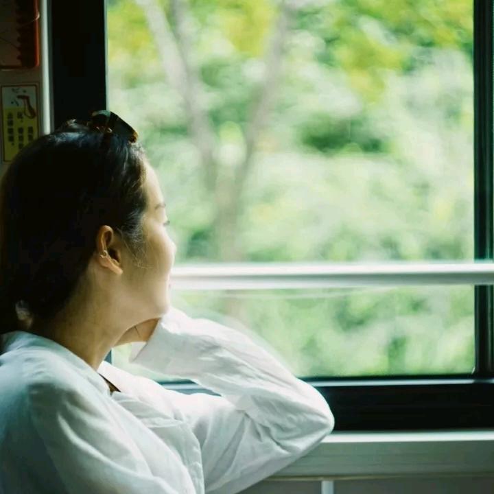 群英每天都要微笑