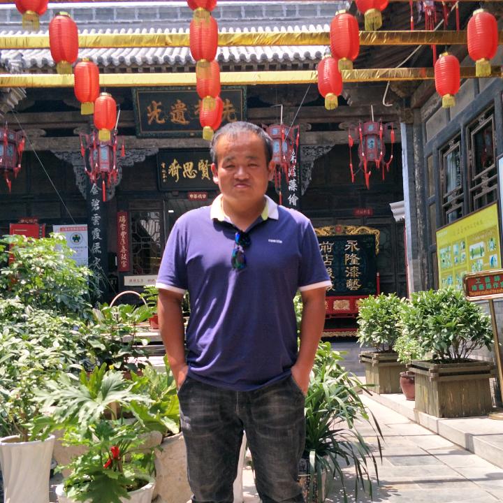 石来运转\_《府店京运电动车总代理》