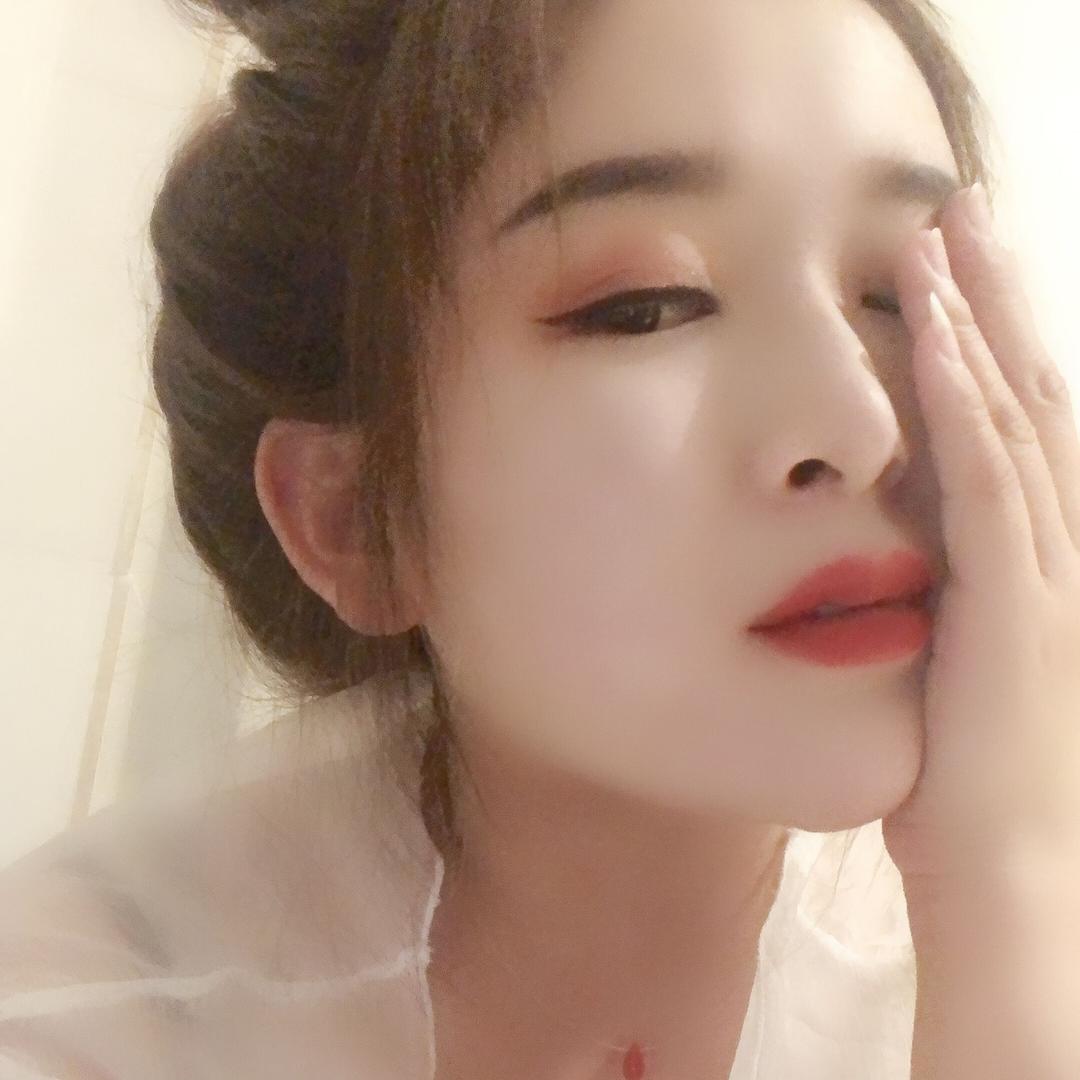 嗨。