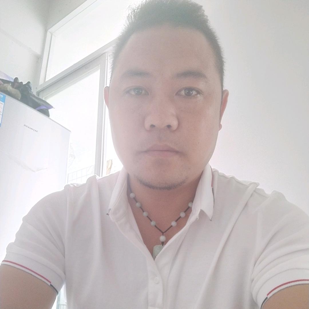 望龙二手车李同学