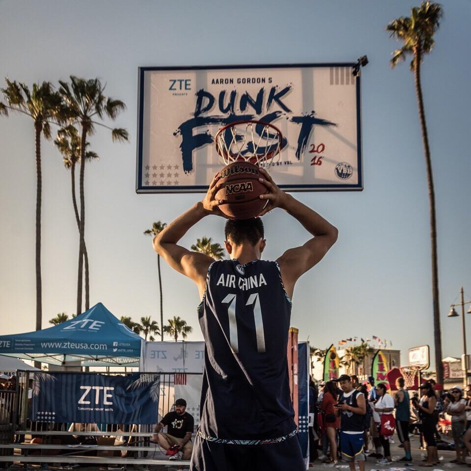 DUNK🏀李跃锋