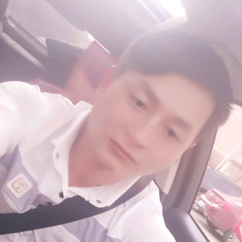 闵君毅