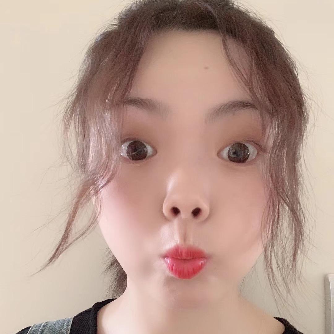 杜璐璐。