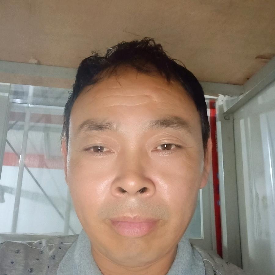 梁启华
