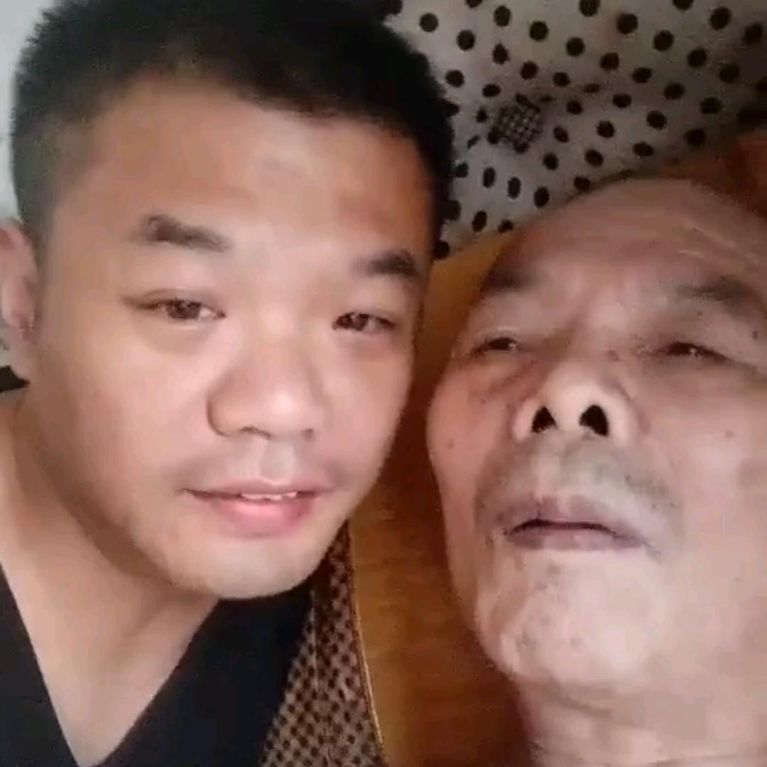 我和老父亲