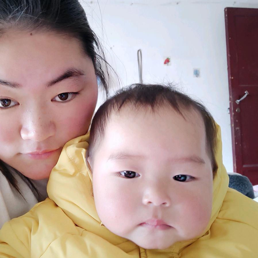 春城农贸市场鲜肉区17号湉湉妈妈👩🏻