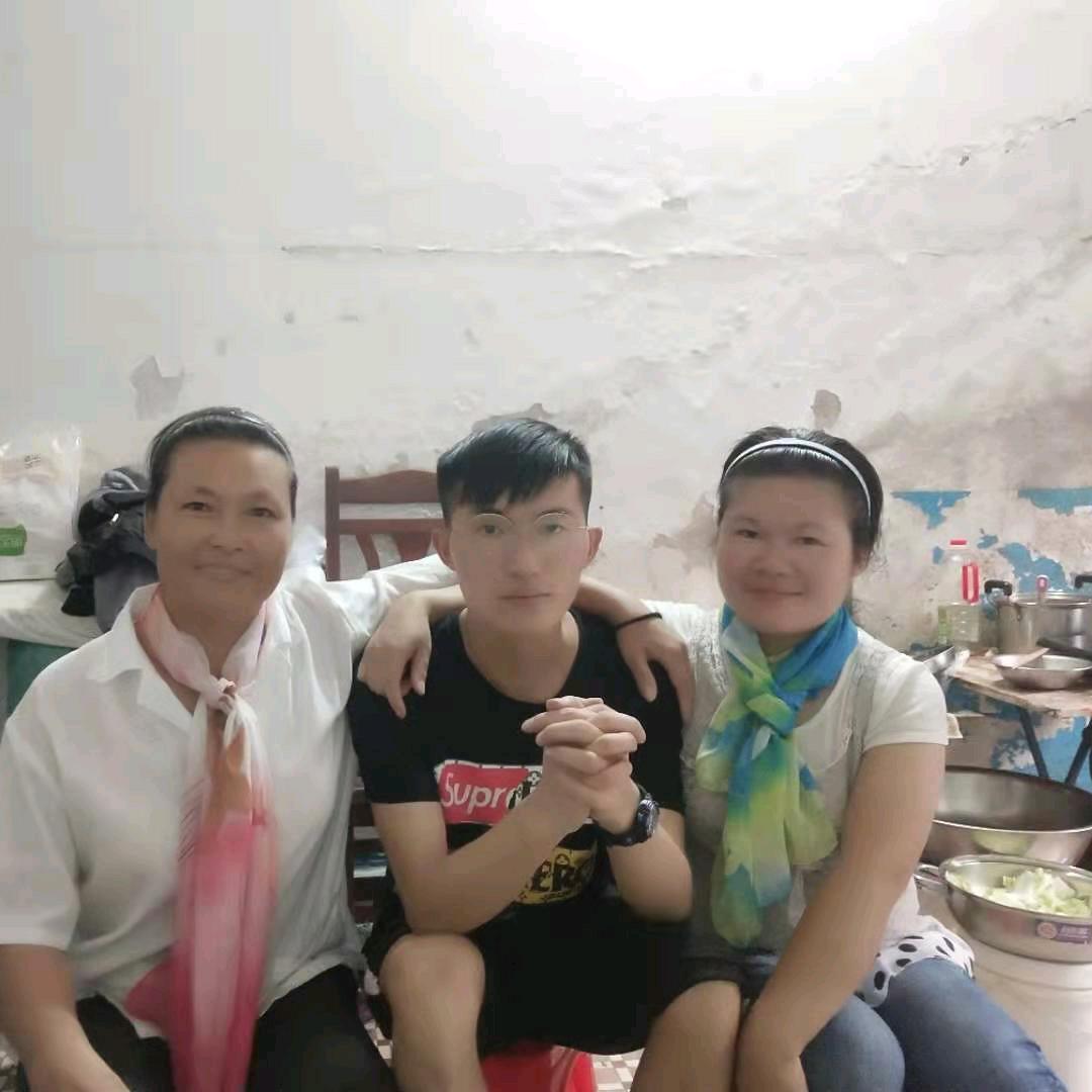用户5525389837865