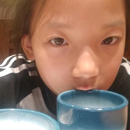 刘妞