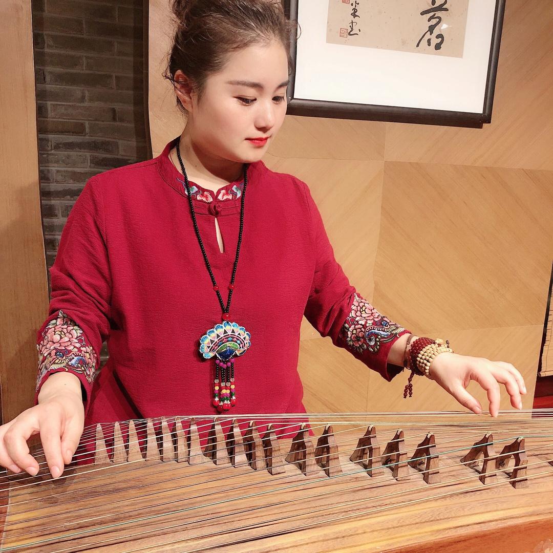 杭州荣格中国风女装