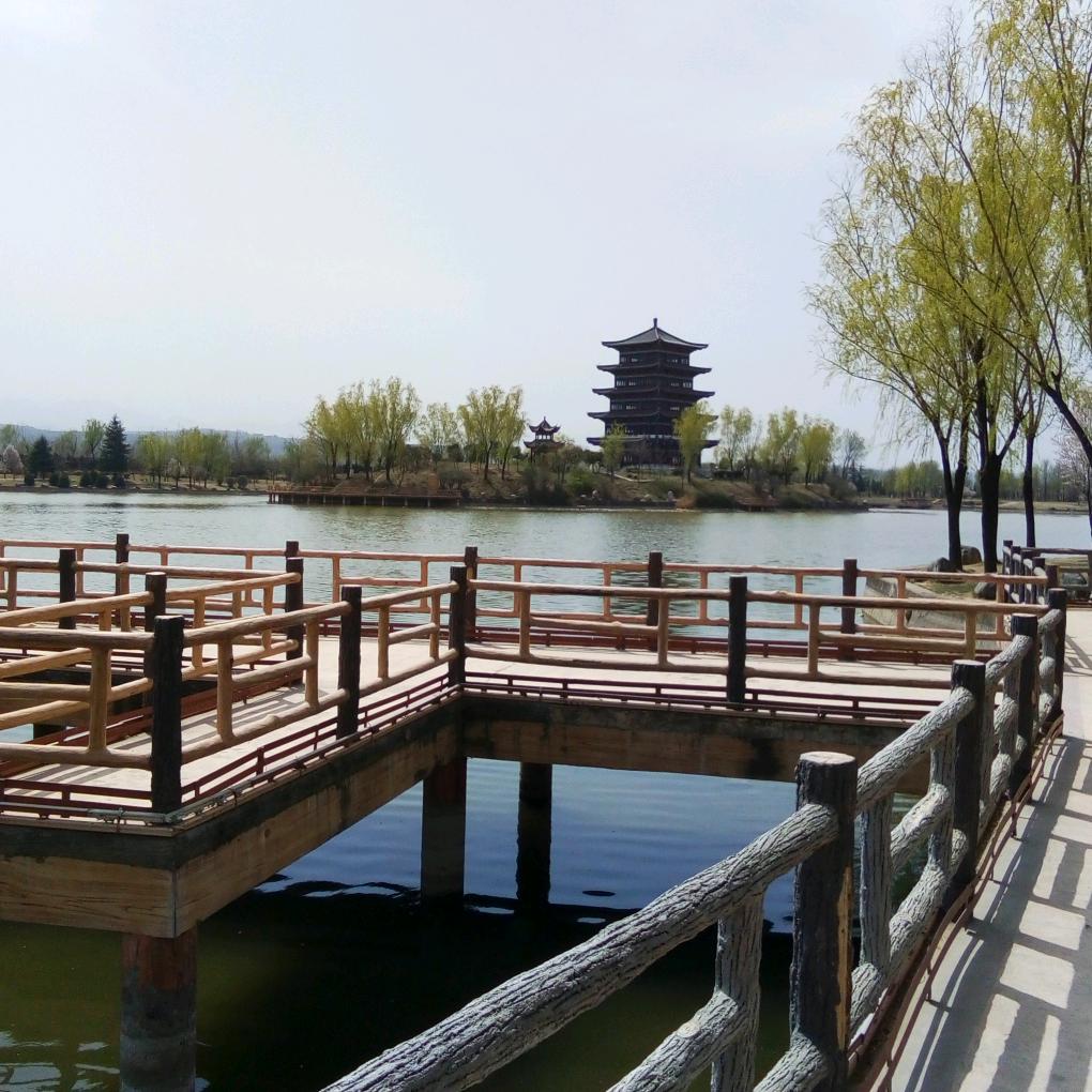 在水一方