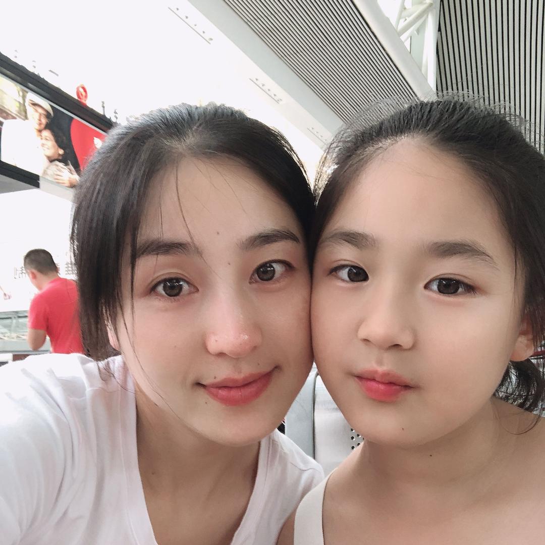 娅娅