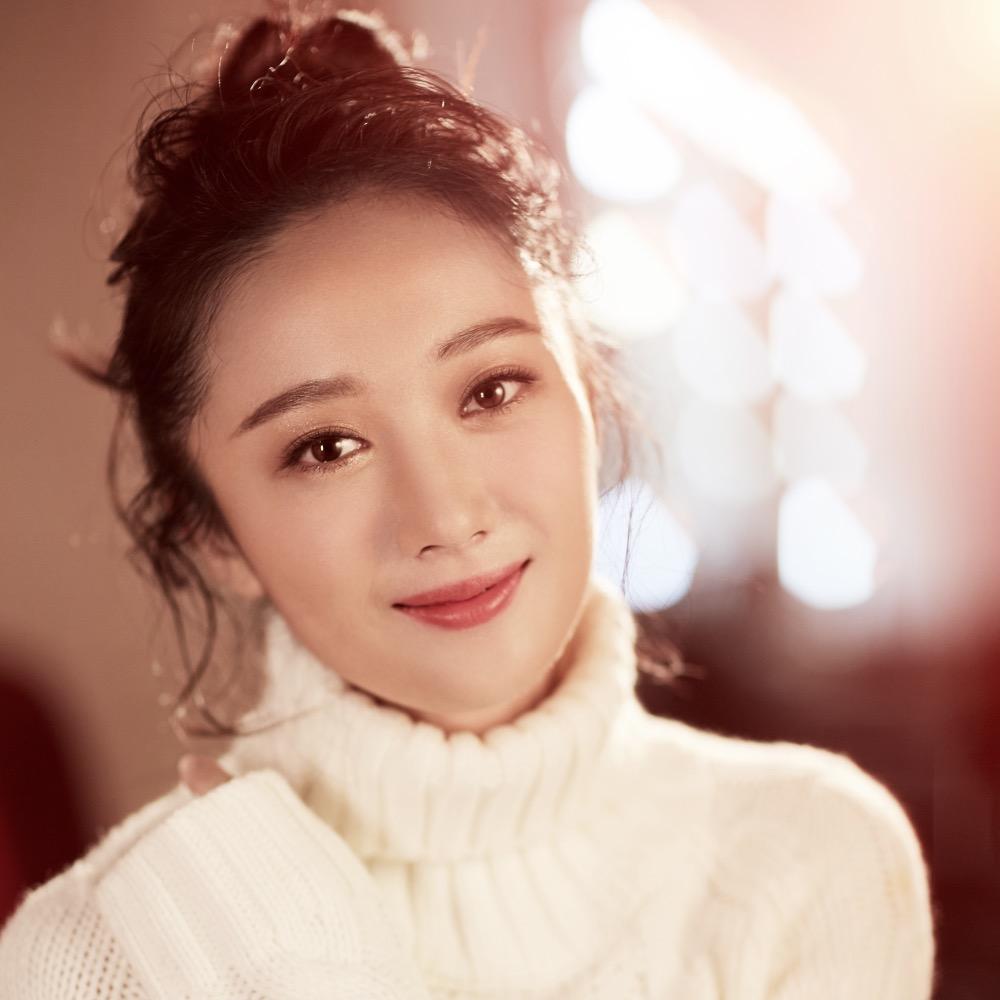 演员杨小米Pisces