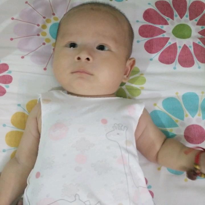 眼角的笑意-鑫仔妈妈