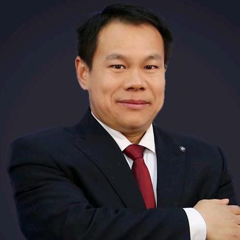 阜阳技师学院 高端新能源宝马新世代张老师