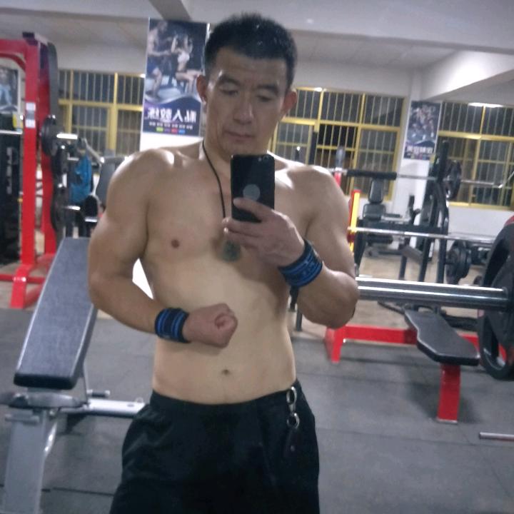 @庞哥爱健身