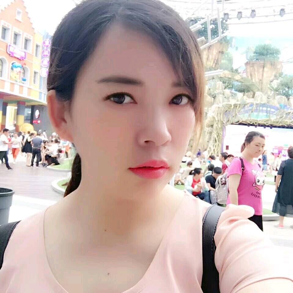 叶蝶专业手机贴膜配件齐全