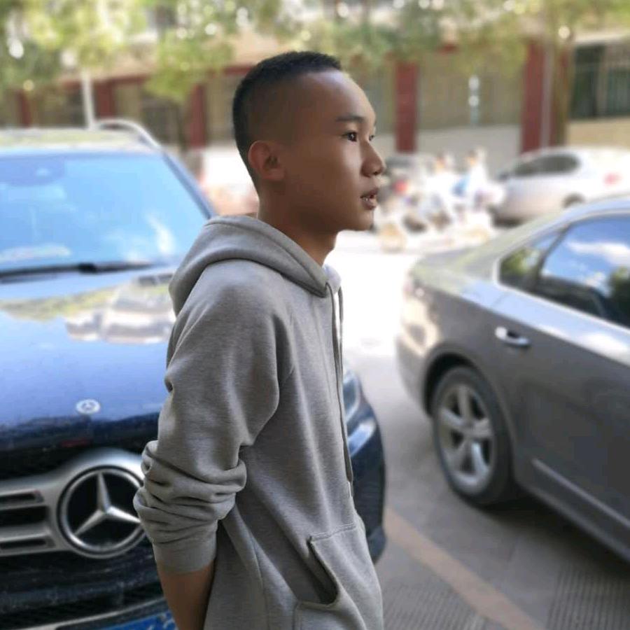 李昊