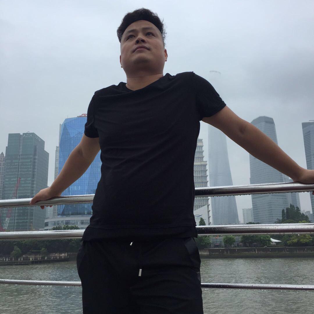 黄河鸿宇