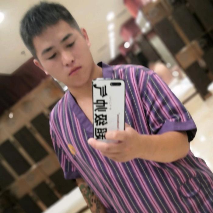 MC小洲