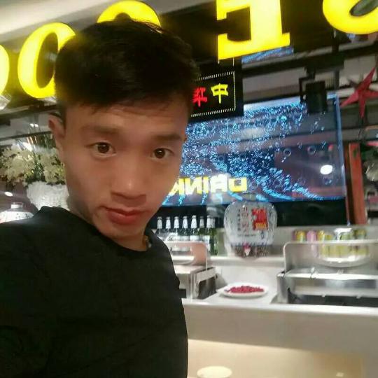 龙龙
