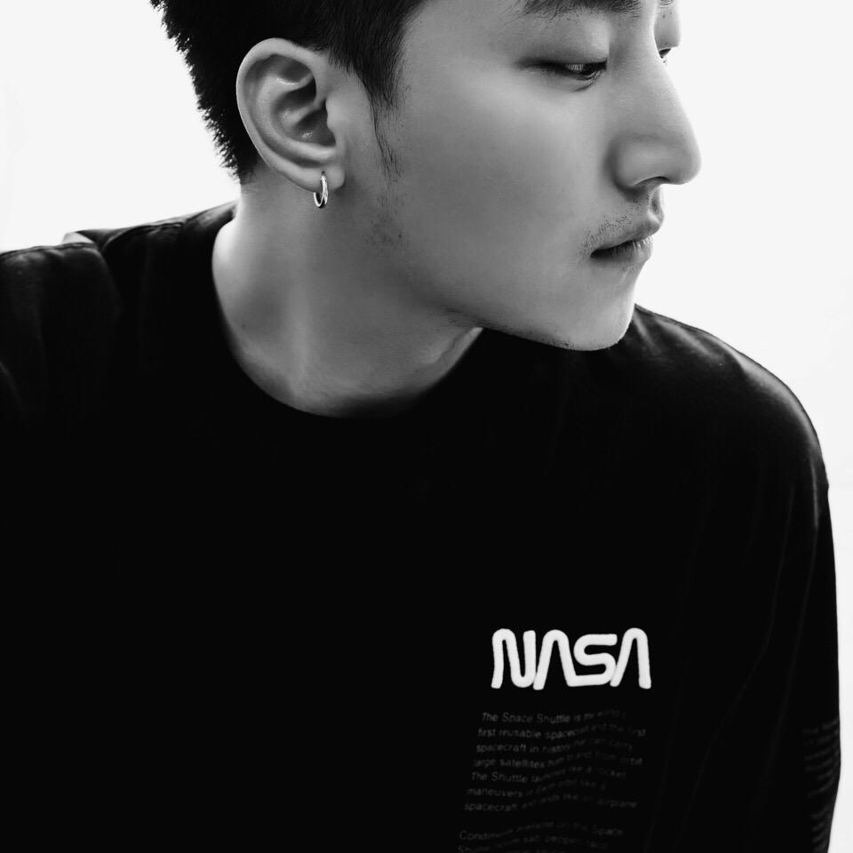 万姜-西安发型设计