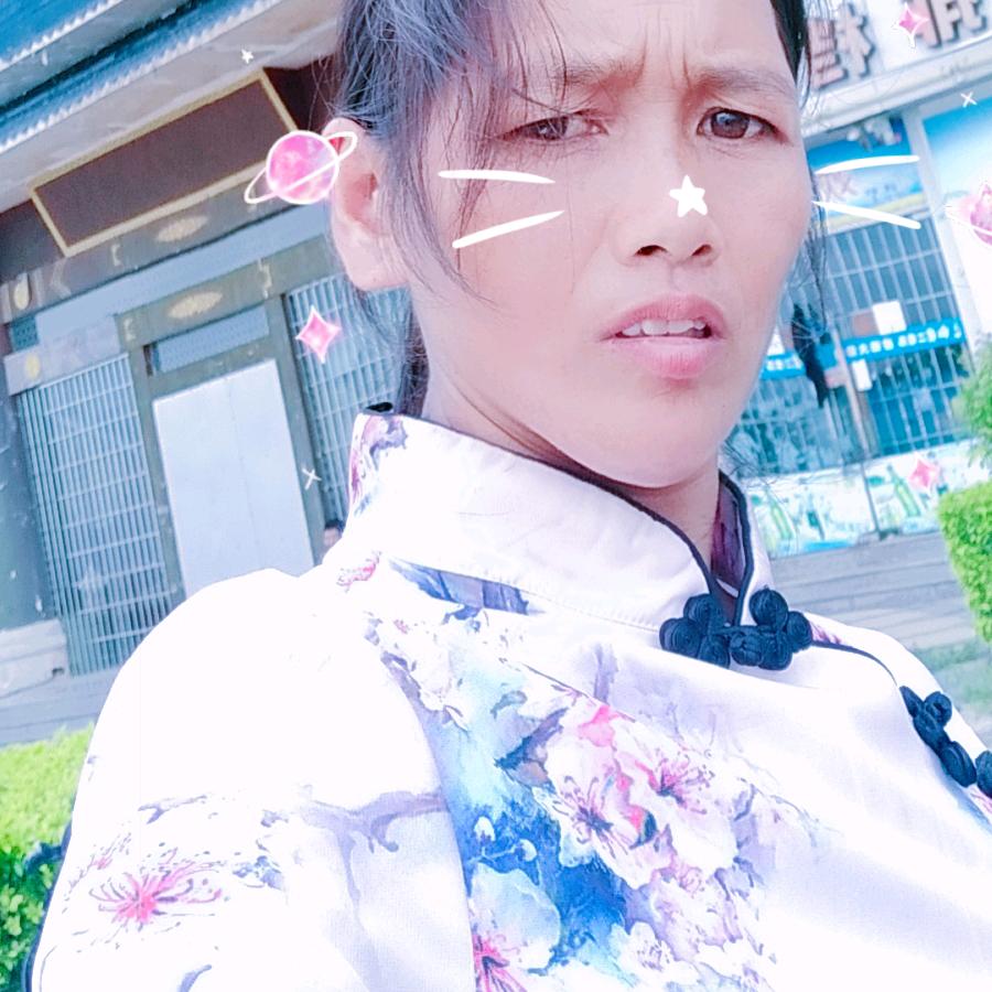 詹平两丽