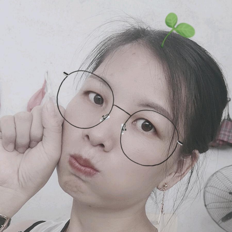 请叫我女王