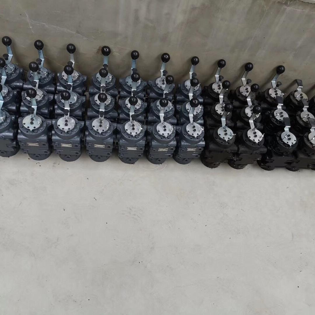 徐水汇鑫挖机配件钣金件