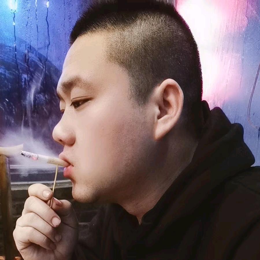 小青年