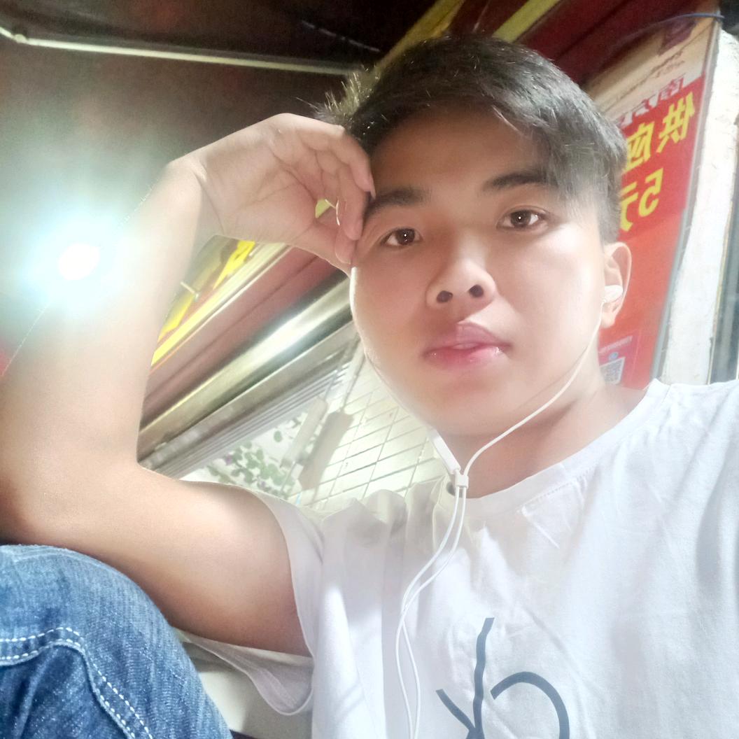 指尖划过的忧伤