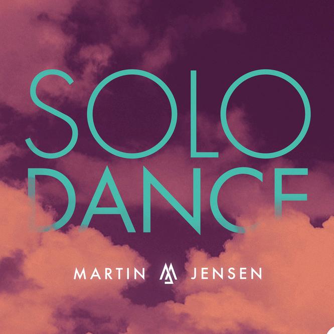 阿扎玛提吉他冬不拉