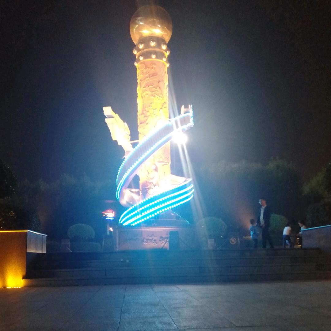 用户6528086143635