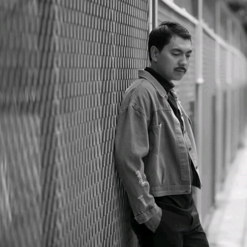 新疆巴里哔哔餐饮服务有限公司