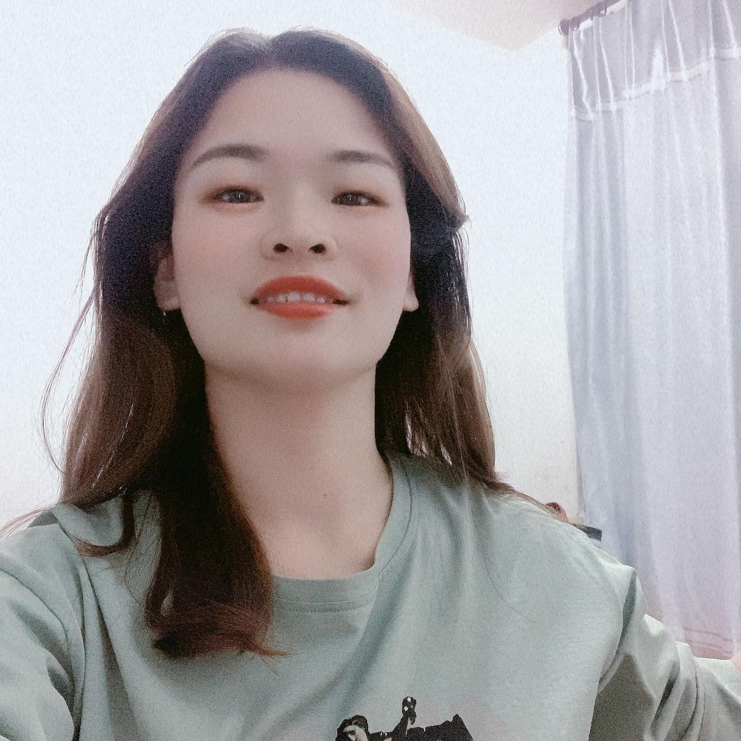 赣州做盐焗鸡卖的小义