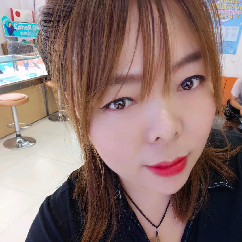 铜川新区手机店李翠萍