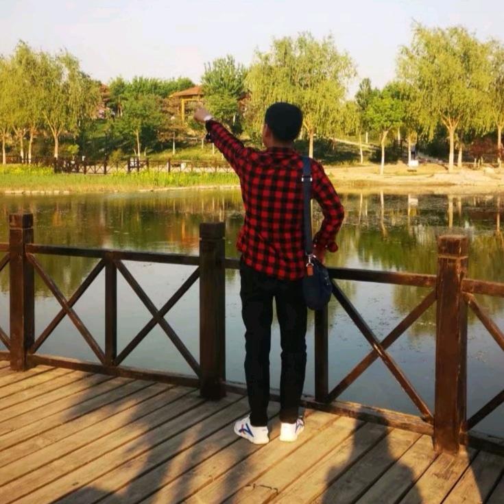 一笑而过^O^