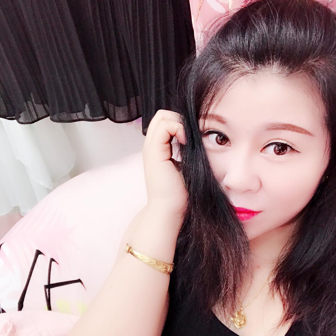 燕子小铺服装店