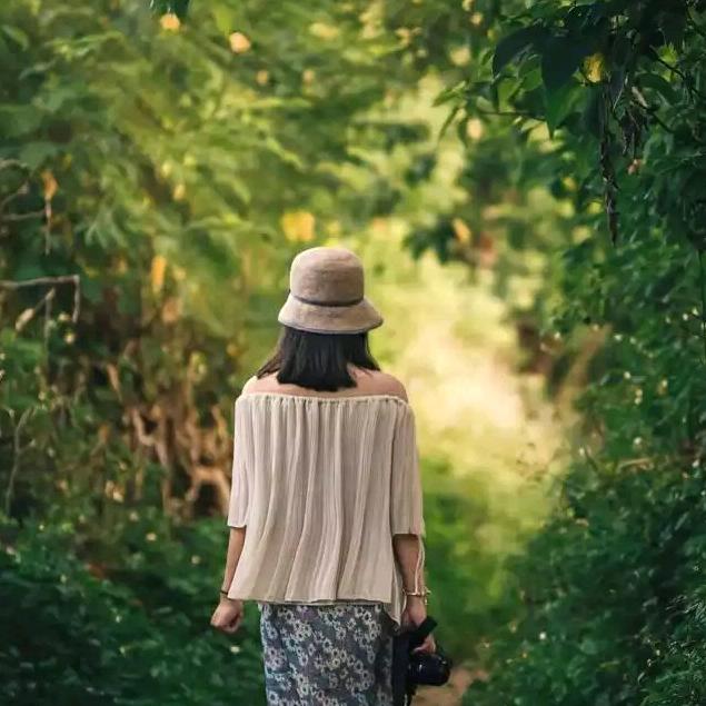 华盛商厦万姿风情