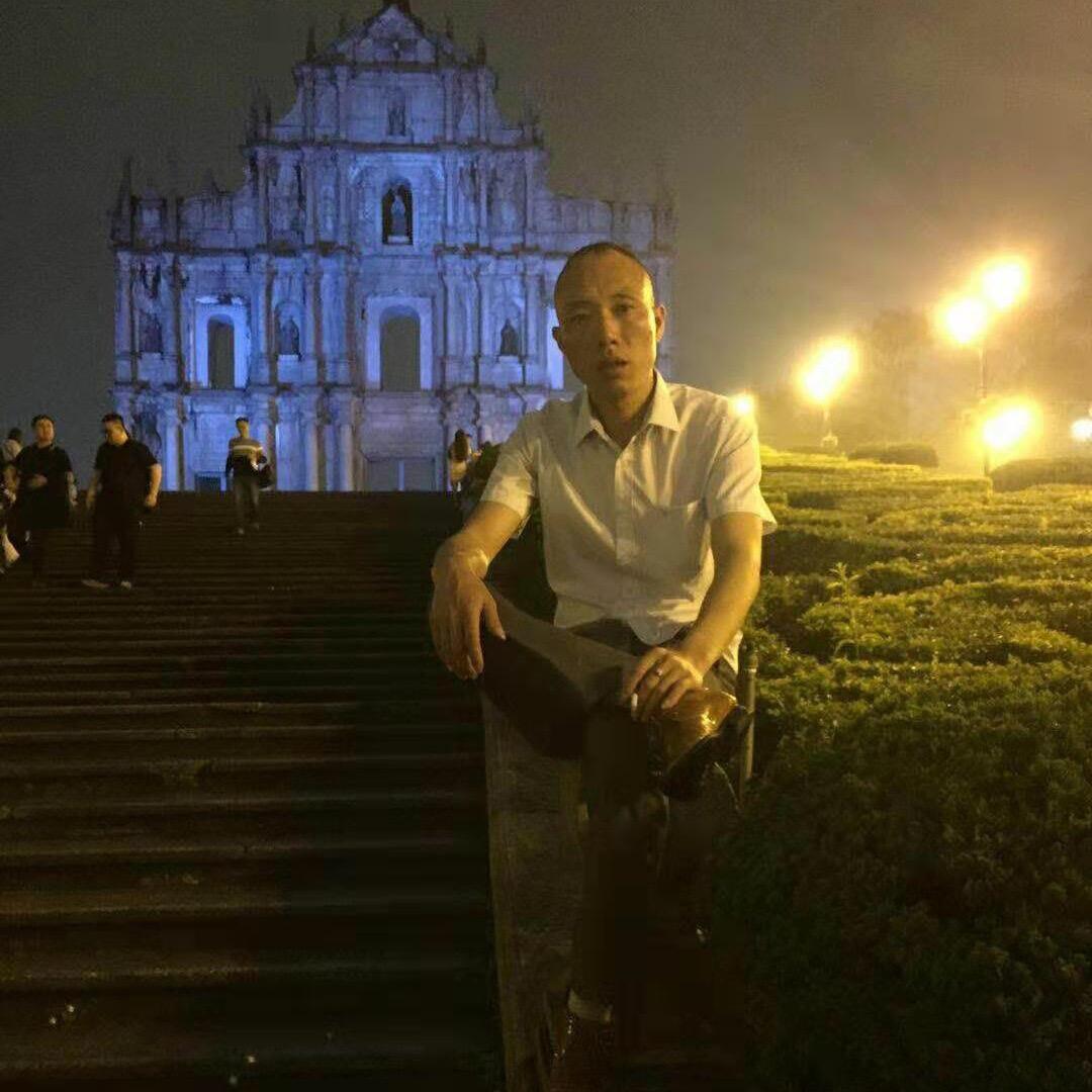 爱的世界只有你