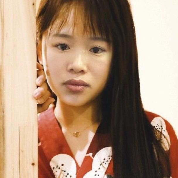 红红