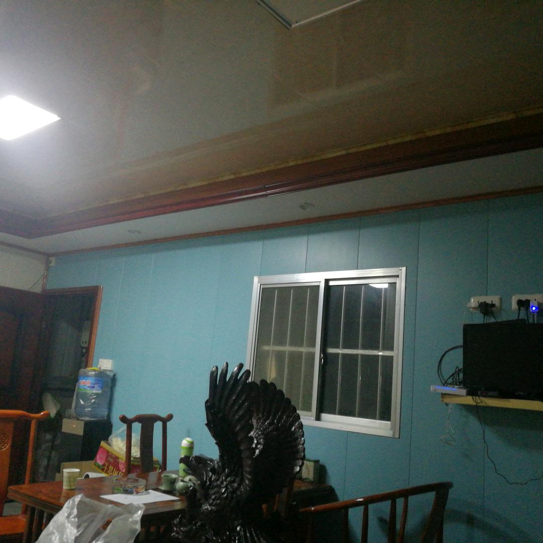 丁艺欧集成墙板