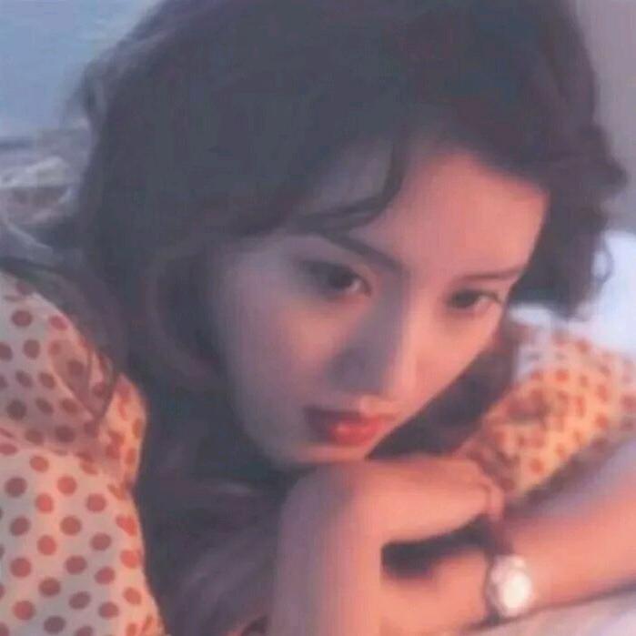 一只蜜桃仔🍑