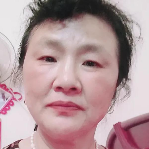 徐萍！鞋服
