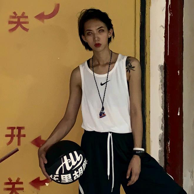 艾林的萎靡生活