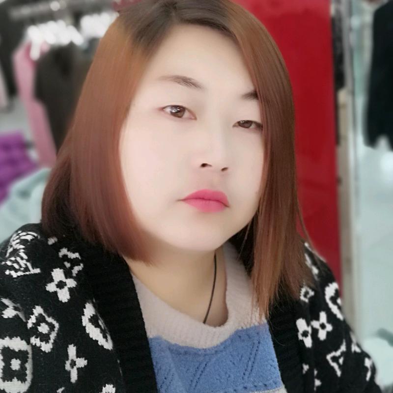 寺湾镇做服装的二姐