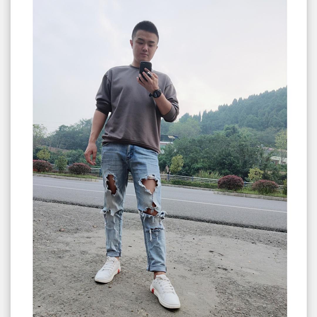 罗米。