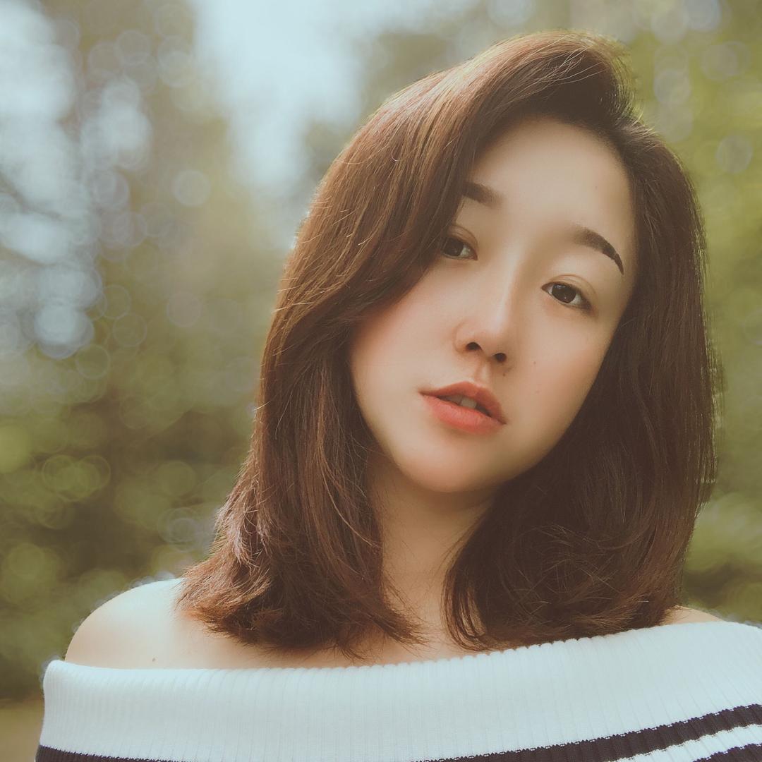 妍同学